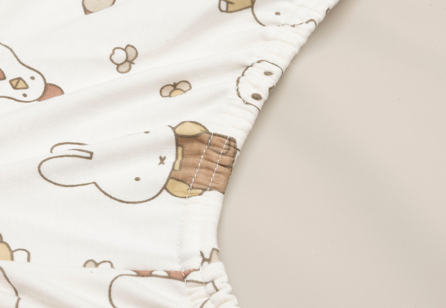 Housse matelas à langer Jersey - Miffy Family Farm