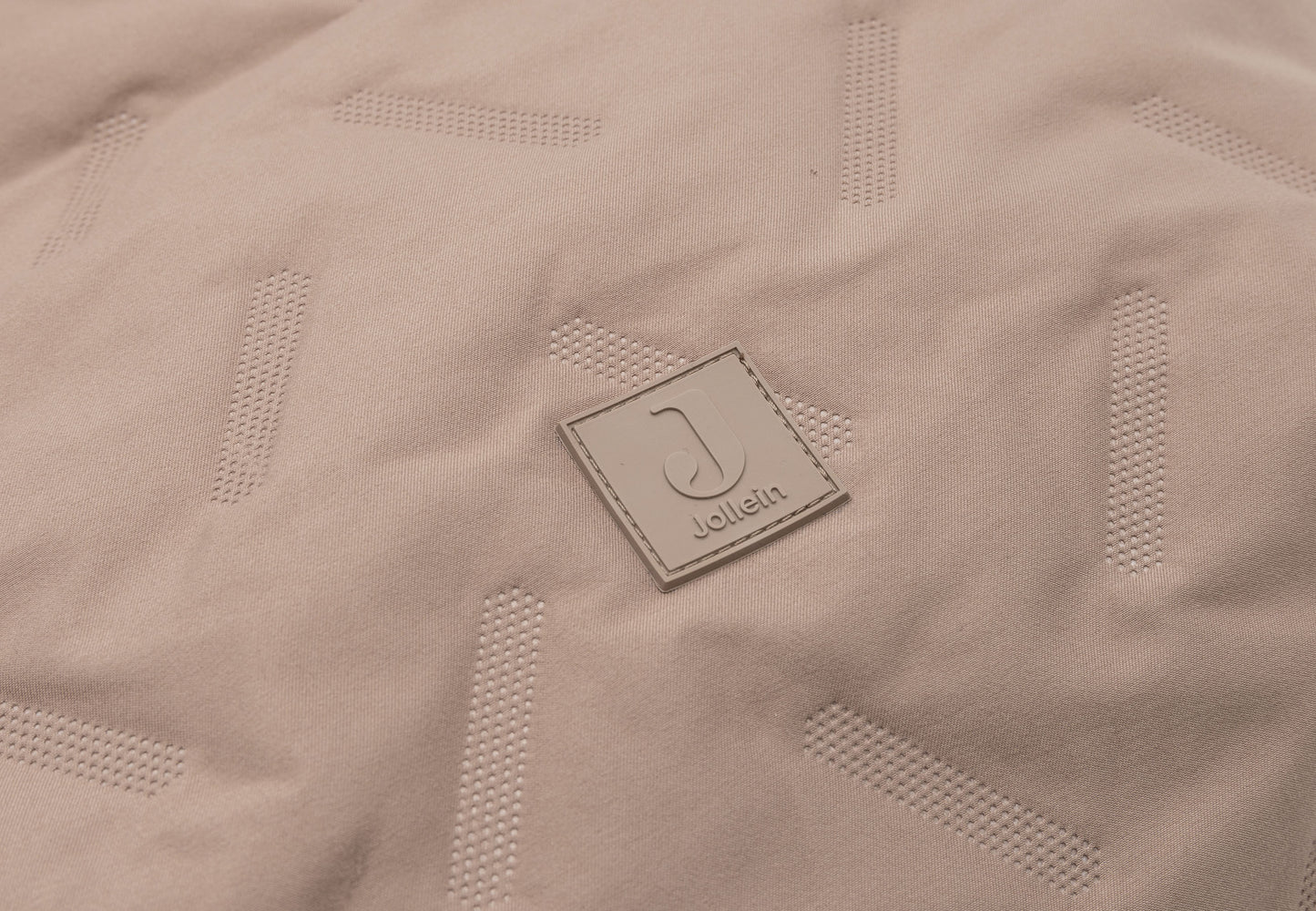 Chancelière Embossed - Milky Coffee