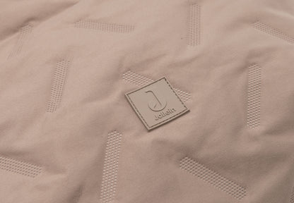 Chancelière Embossed - Milky Coffee