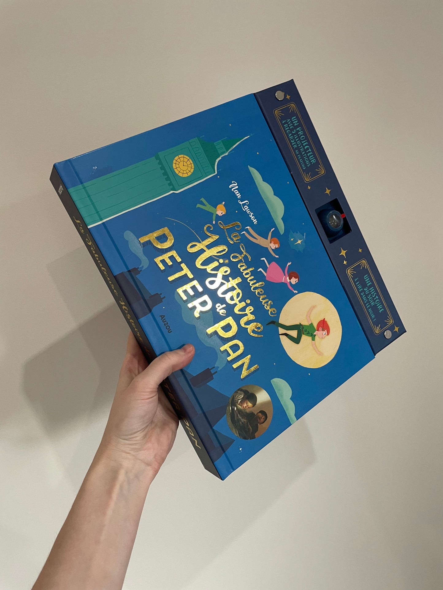 IMPARFAIT ｜Livre projecteur - Peter Pan - AUZOU