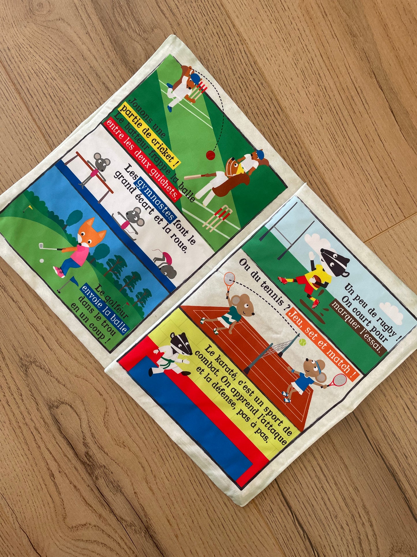Livre en tissu - Mon Petit Journal - Les sports