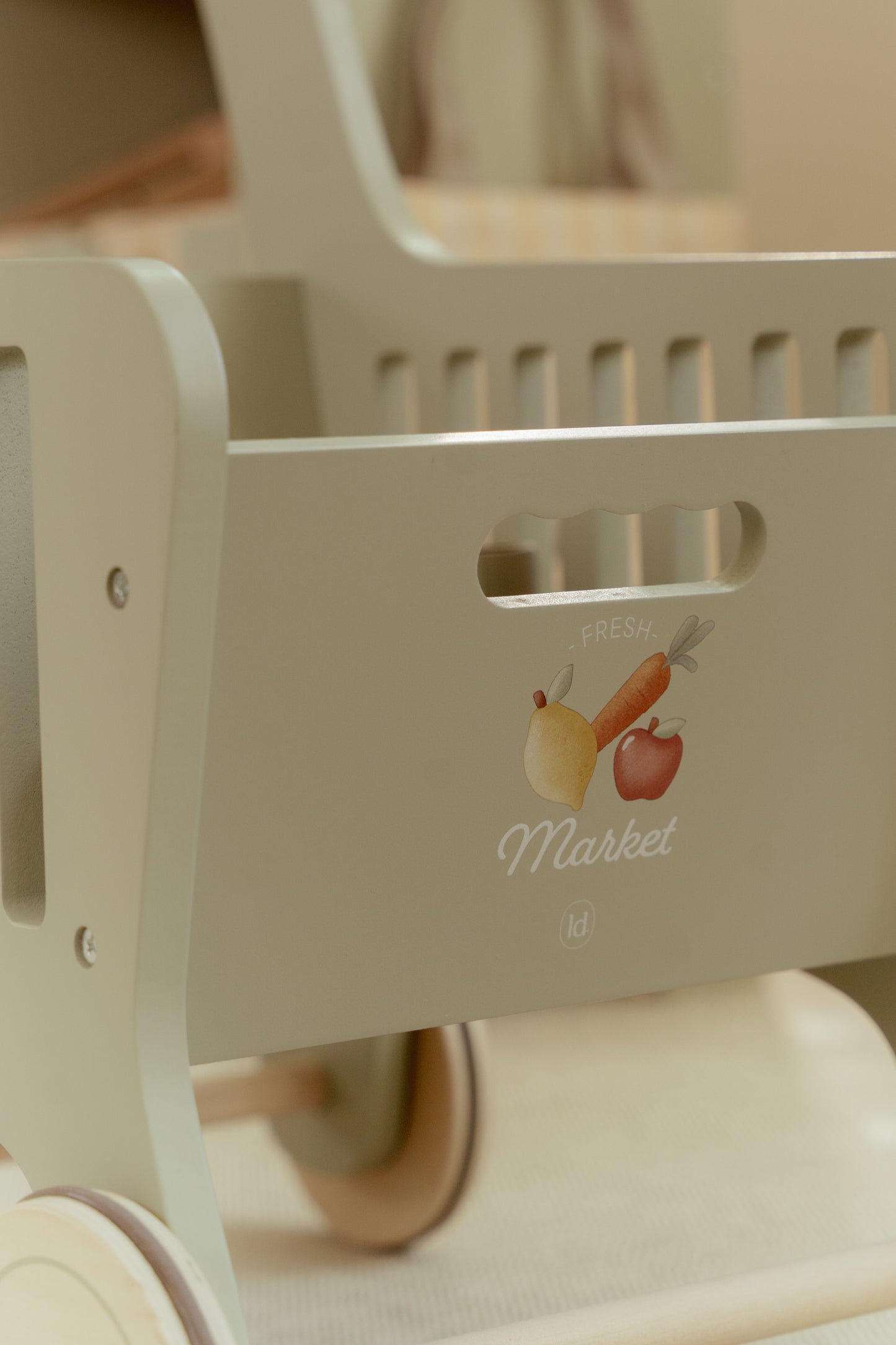 Caddie de courses en bois