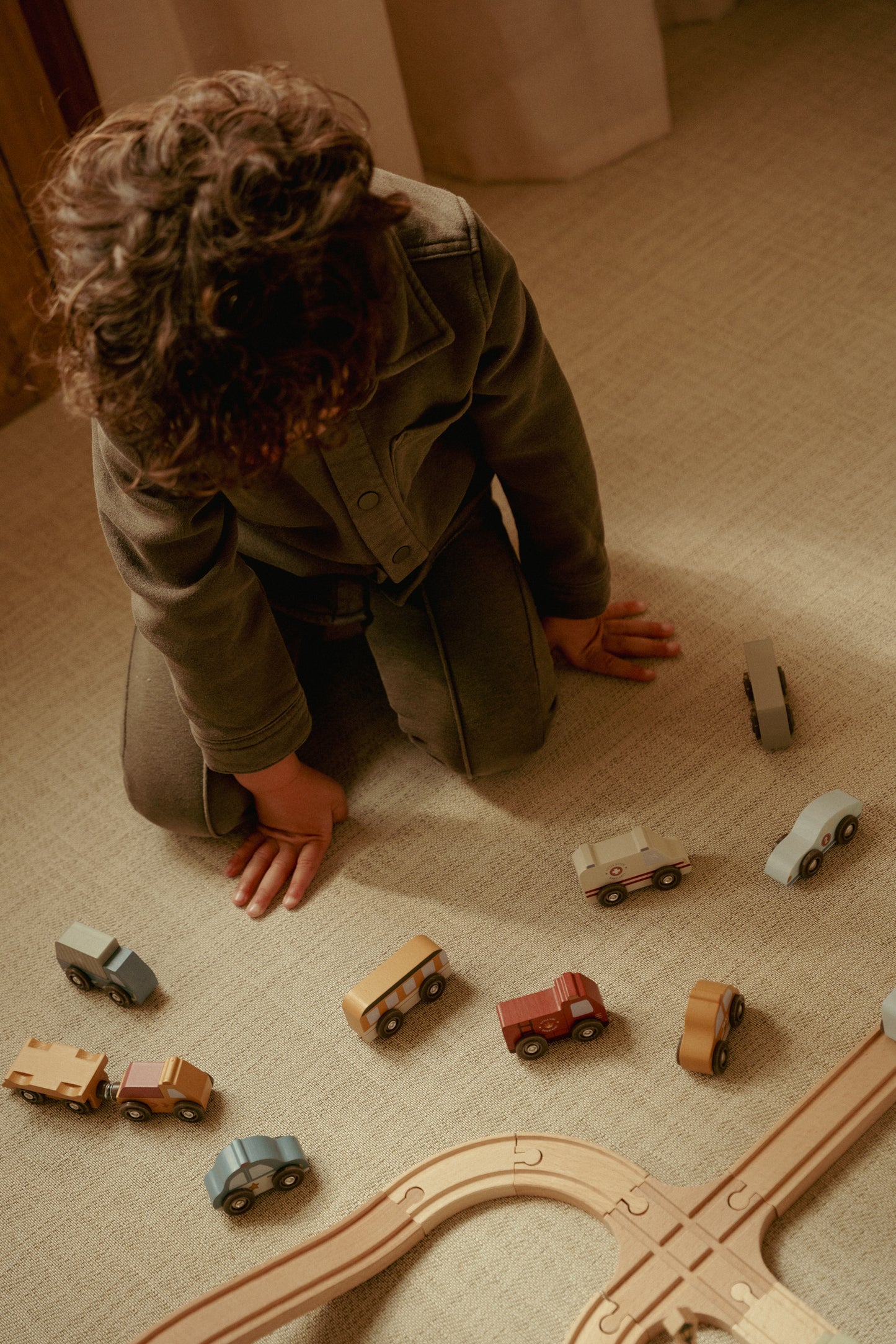 Ensemble de véhicules en bois