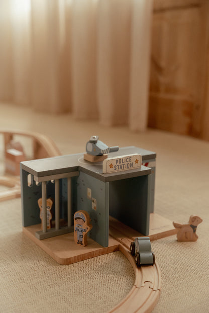 Commissariat de police en bois