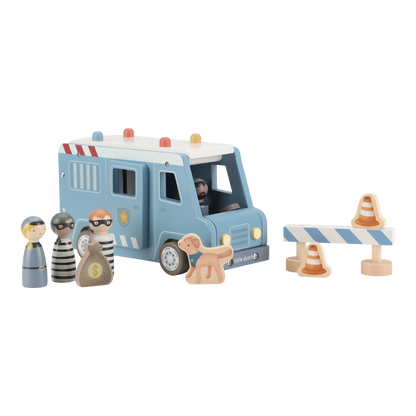 Fourgon de police en bois