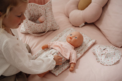 Sac à langer et accessoires pour poupée