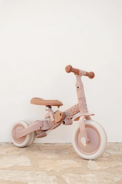 Tricycle évolutif 4 en 1 - Rose ( Précommande )