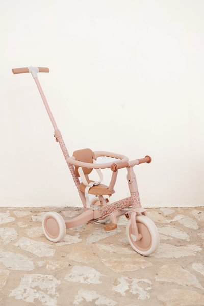 Tricycle évolutif 4 en 1 - Rose ( Précommande )