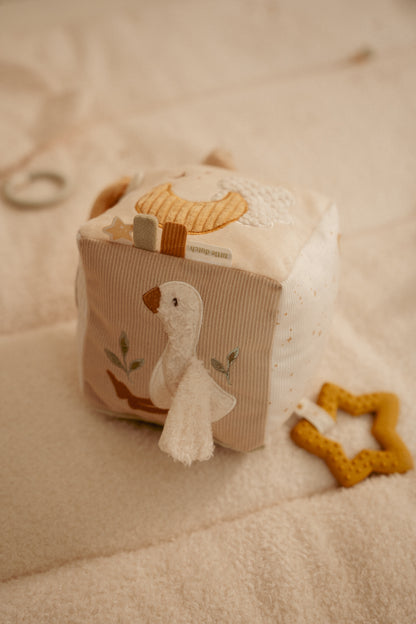 Cube d'activités - Newborn Naturals