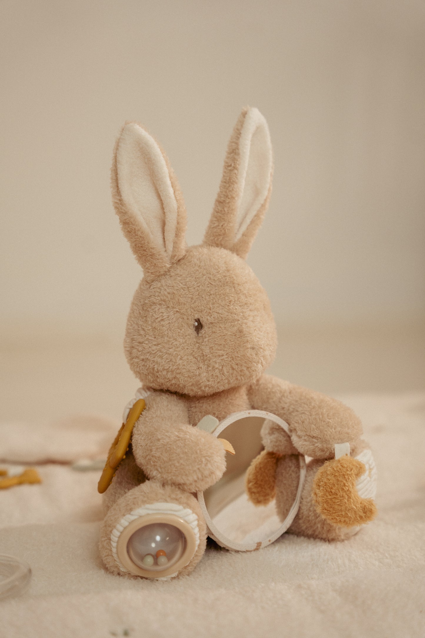 Peluche d'activités Lapin - Newborn Naturals