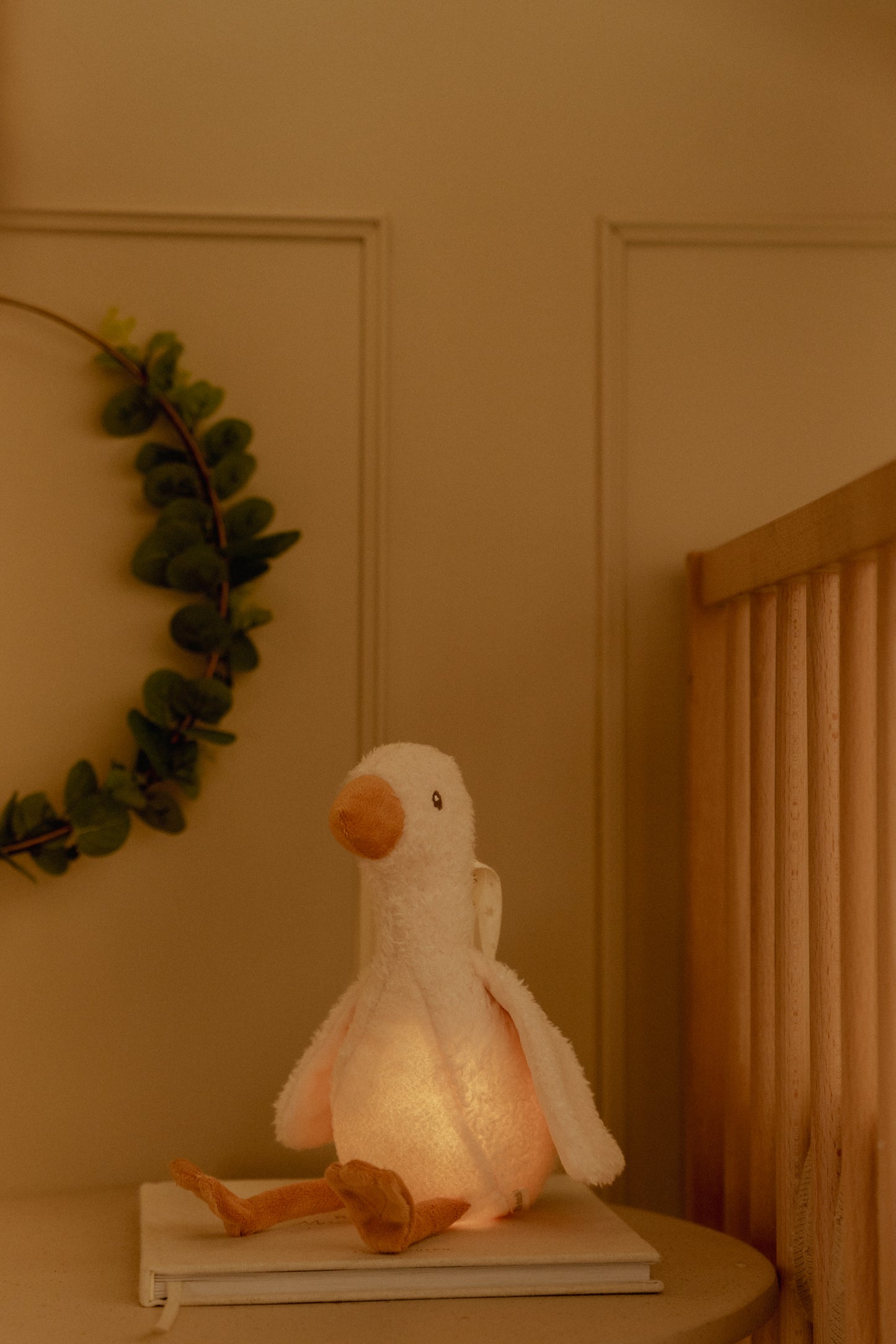 Peluche musicale et lumineuse Oie - Newborn Naturals ( PRÉCOMMANDE !!! )