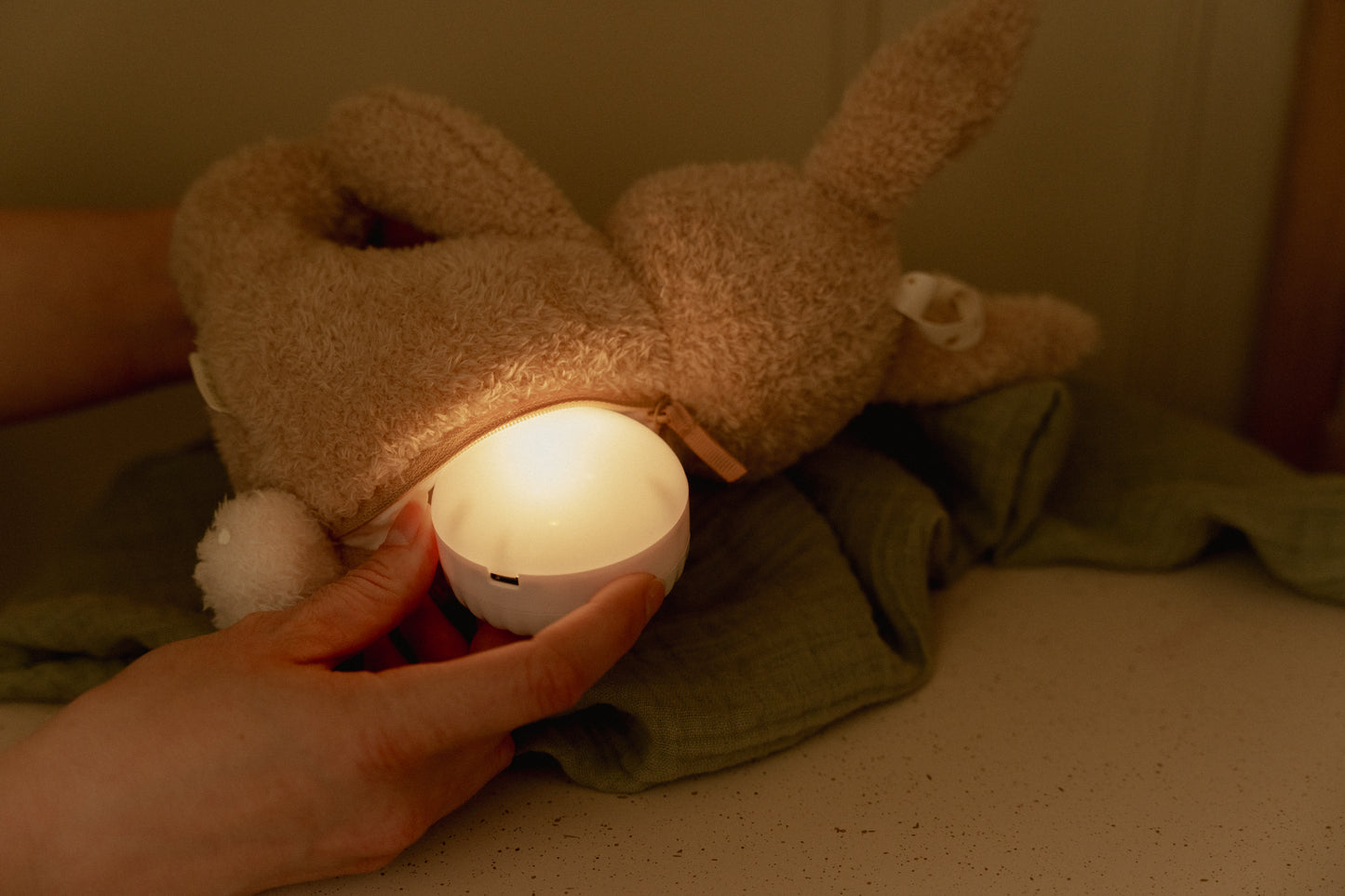 Peluche musicale et lumineuse Lapin - Newborn Naturals