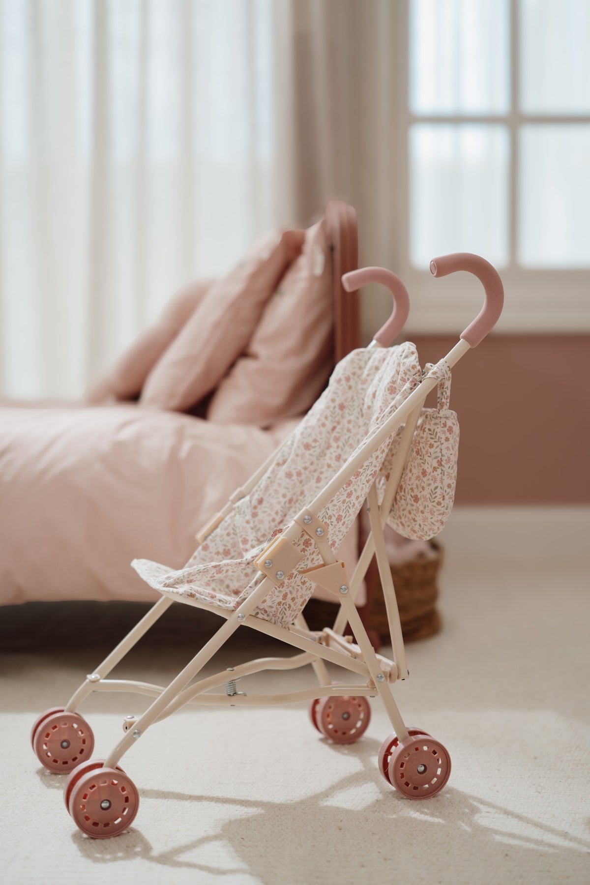 Poussette pour poupee 
