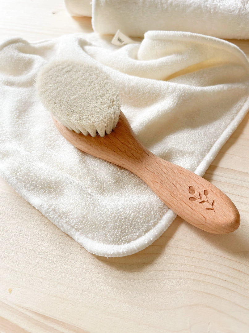 Brosse à cheveux en bois