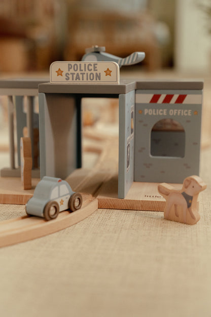 Commissariat de police en bois