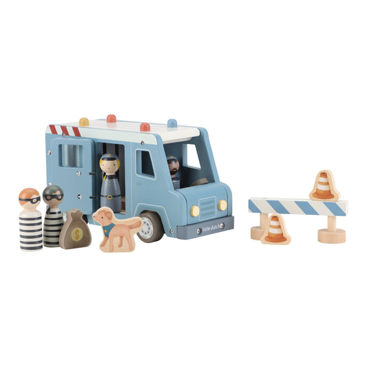 Fourgon de police en bois