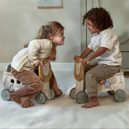 Porteur Lion en bois – Safari Friends