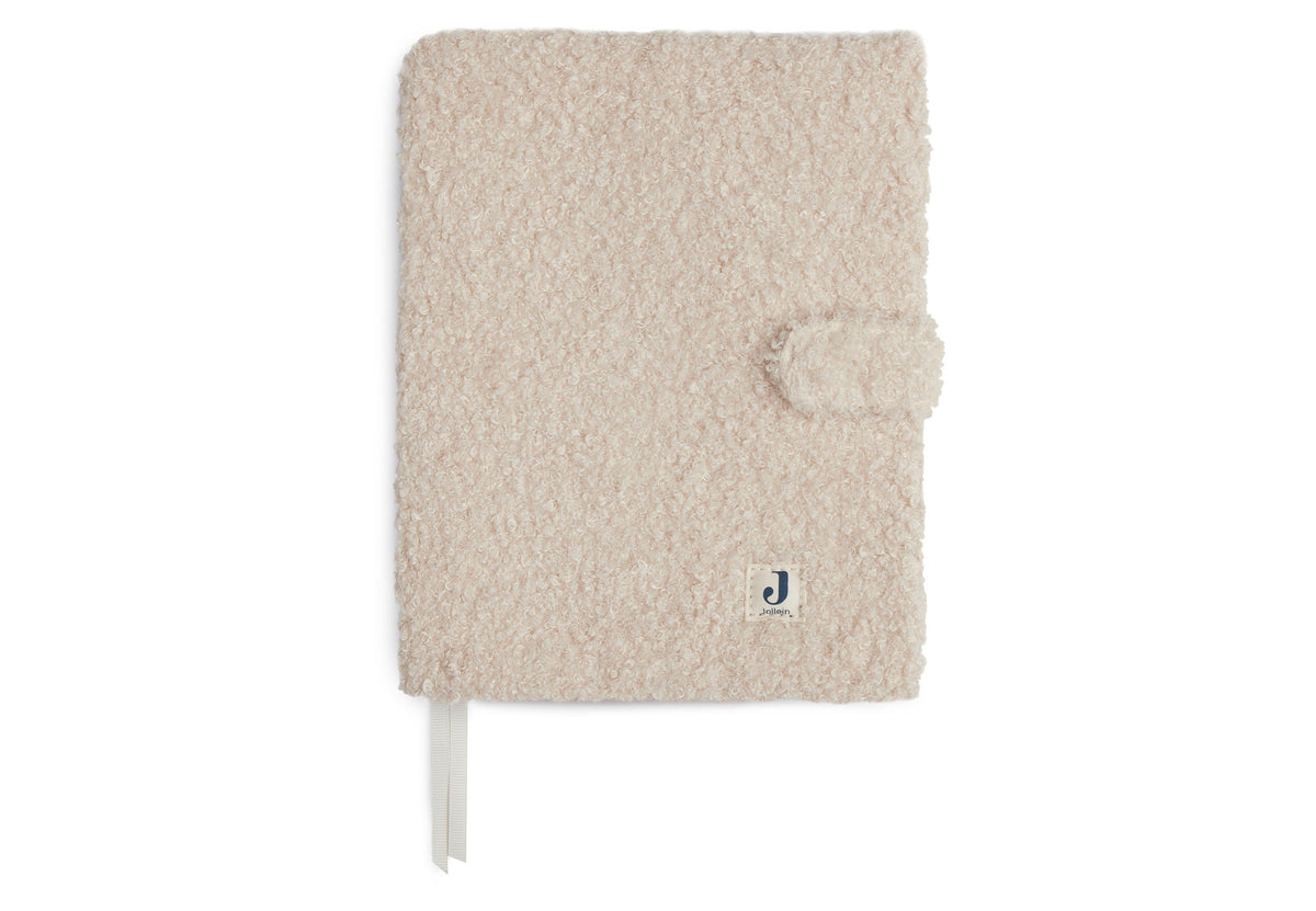 Protège-carnet de santé en tissu bouclette naturel avec fermeture bouton