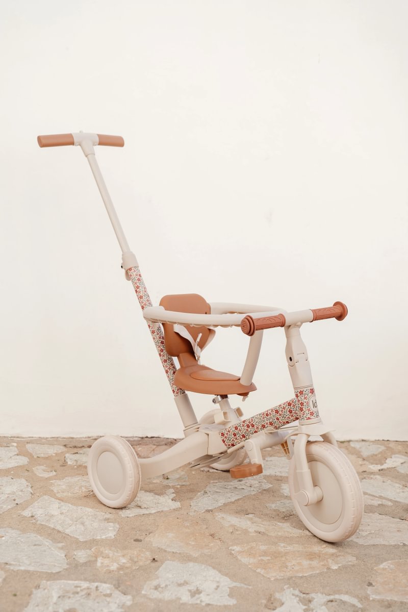 Tricycle évolutif 4 en 1, coloris Blanc