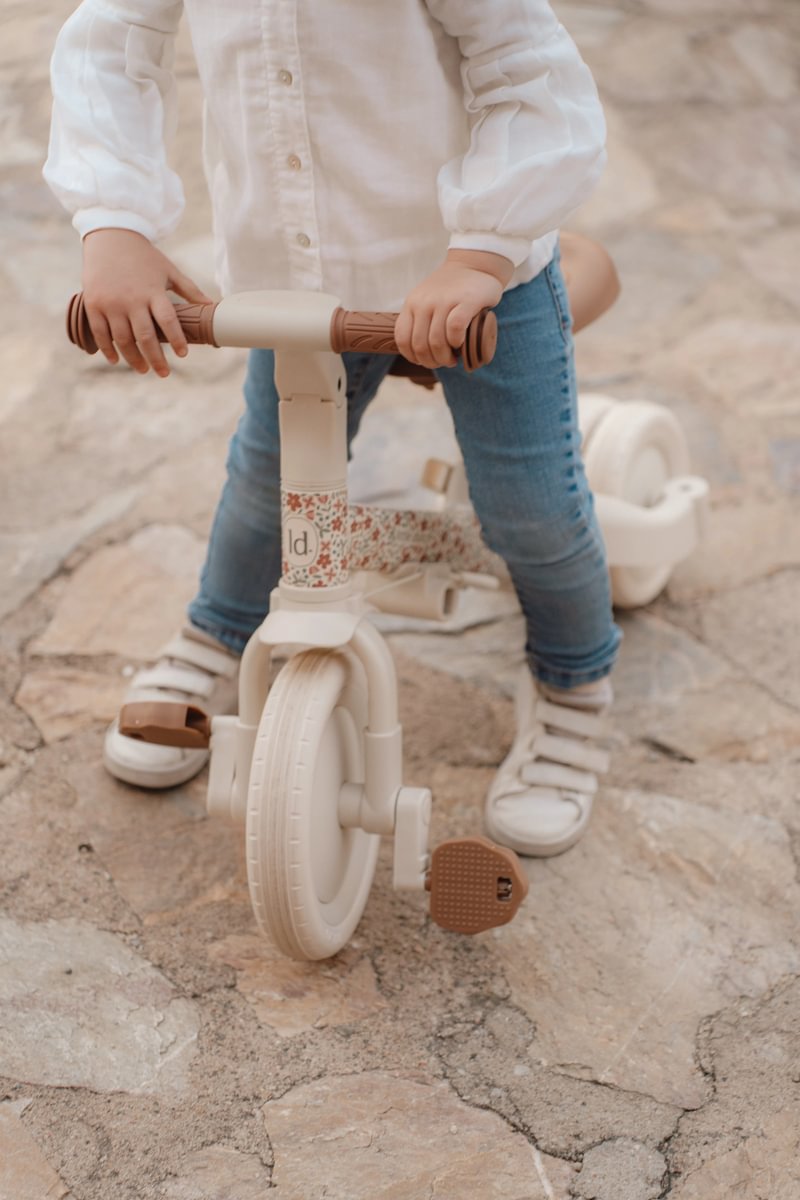 Tricycle évolutif 4 en 1, coloris Blanc