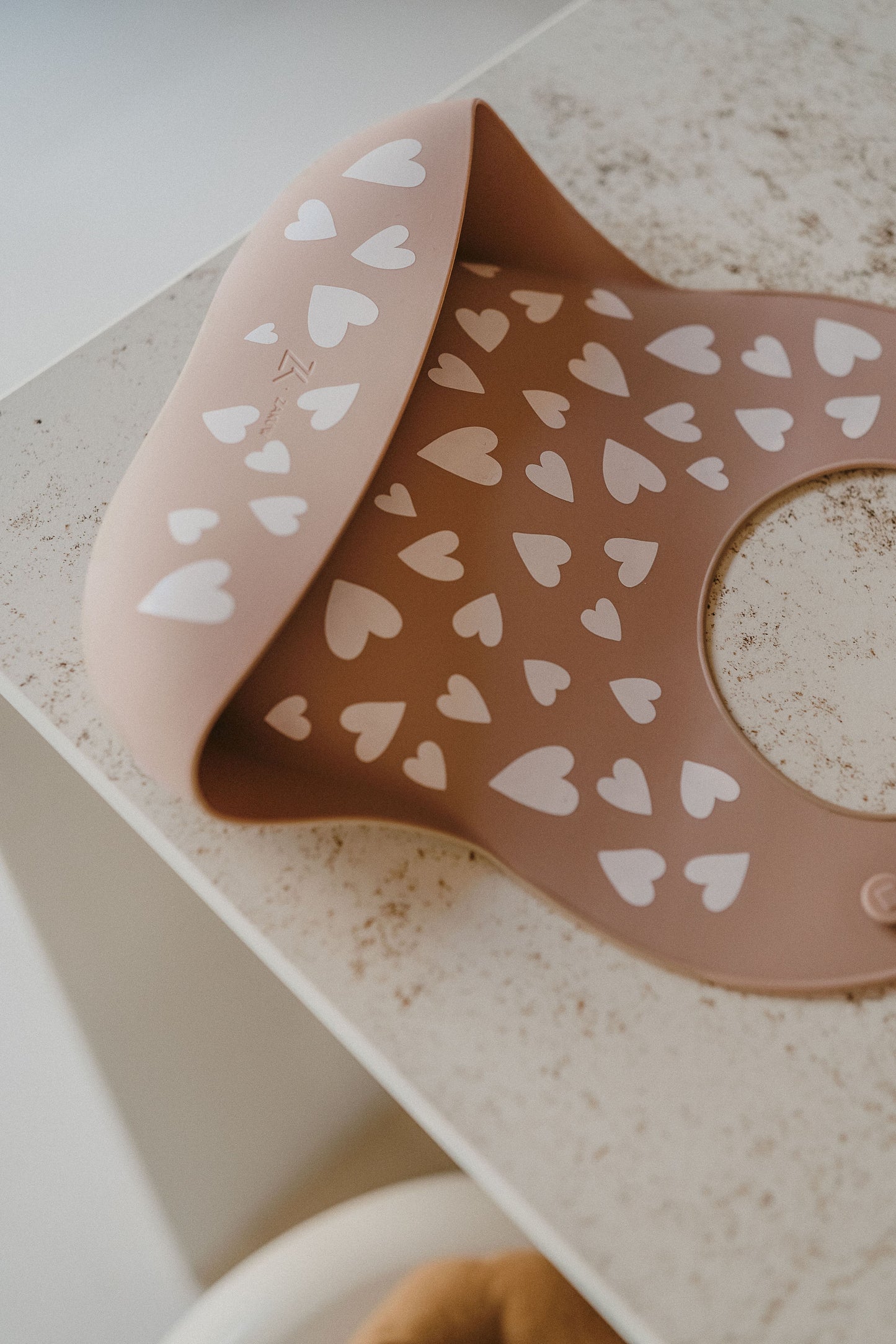 Bavoir en silicone - Fall in love Rose